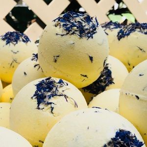 Sunshine Days Botanical Bath Bomb